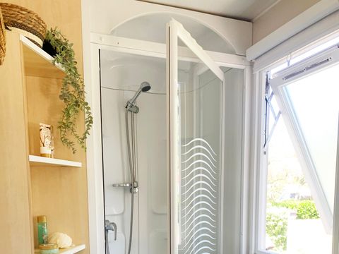 MOBILHOME 6 personnes - WELCOME 32m² - 3 chambres - TV - climatisation - terrasse -