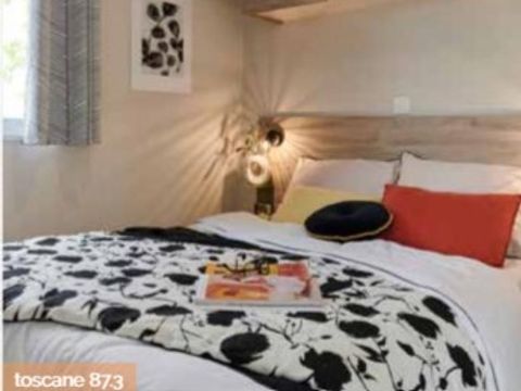 MOBILHOME 6 personnes - PREMIUM 32m² - 3 chambres - TV - lave-vaisselle - climatisation - terrasse -