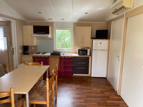 MOBILHOME 4 personnes - adapté PMR - 2CH 1SDB - TV
