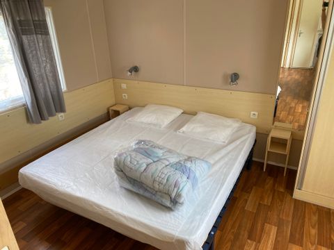 MOBILHOME 4 personnes - adapté PMR - 2CH 1SDB - TV
