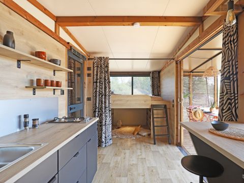 Tente en toile et en bois 6 personnes - Chalet Toilé Prémium