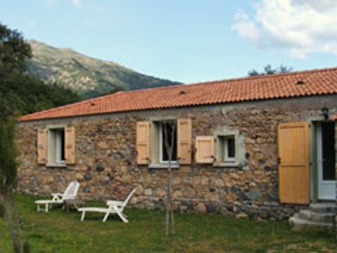 MAISON 6 personnes - T4