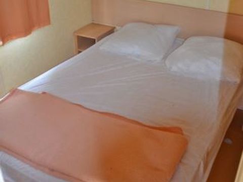 MOBILHOME 4 personnes - A (SANS SANITAIRES)
