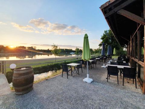 Moncontour Active Park - Camping Vienne - Image N°3