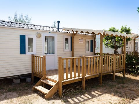 Mobilhome 6 personnes - Classic XL | 3 Ch. | 6 Pers. | Terrasse surélevée | Clim.