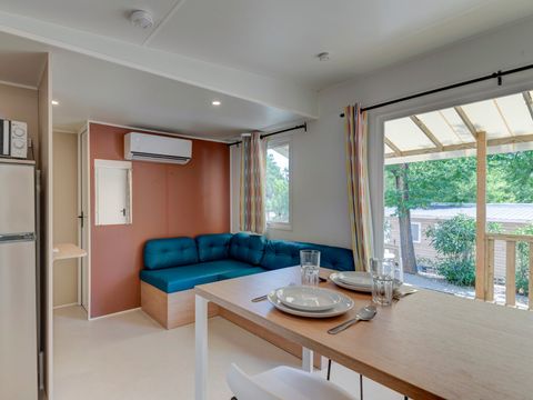 Mobilhome 6 personnes - Mobil-home | Premium Azure | 2 Ch. | 4/6 Pers. | Terrasse surélevée | Clim. | TV