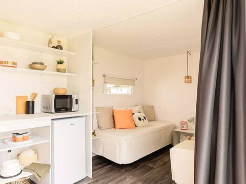 Tente en toile et en bois 4 personnes - Coco Sweet | 2 Ch. | 4 Pers. | Terrasse surélevée | Sans SDB | Clim.