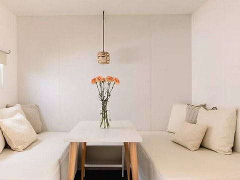 Tente en toile et en bois 4 personnes - Coco Sweet | 2 Ch. | 4 Pers. | Terrasse surélevée | Sans SDB | Clim.
