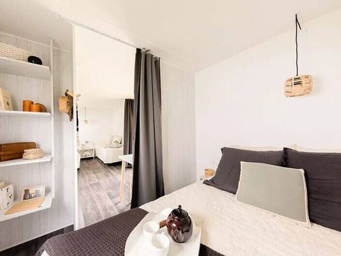 Tente en toile et en bois 4 personnes - Coco Sweet | 2 Ch. | 4 Pers. | Terrasse surélevée | Sans SDB | Clim.