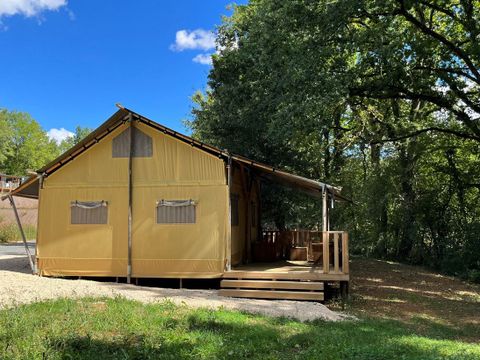 Tente en toile et en bois 6 personnes - Tente Lodge Tendi avec salle de bain
