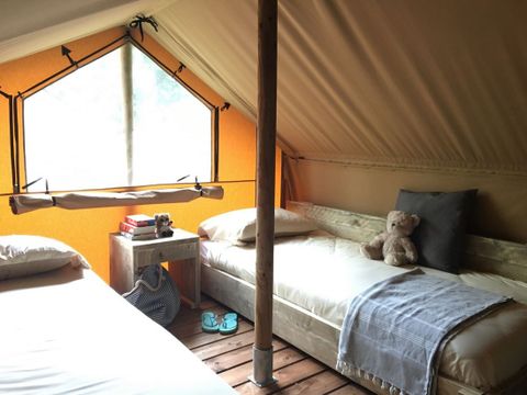Tente en toile et en bois 4 personnes - Tente Safari Tendi avec salle de bain
