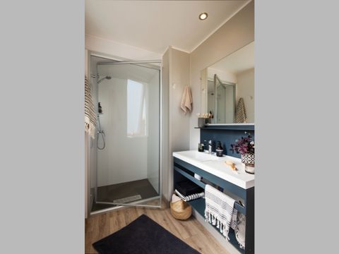 MOBILHOME 6 personnes - CONFORT +