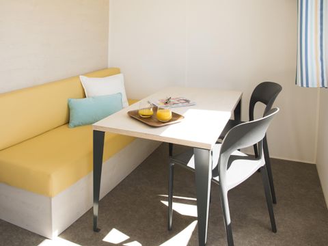MOBILHOME 2 personnes - CONFORT +