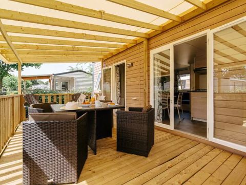 MOBILHOME 4 personnes - Mobil-home | Premium | 2 Ch. | 4 Pers. | Terrasse Lounge | 1 SDB | Clim.