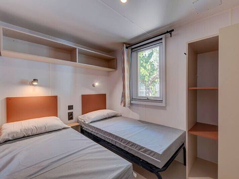 MOBILHOME 4 personnes - Mobil-home | Comfort | 2 Ch. | 4 Pers. | Terrasse surélevée | Clim.