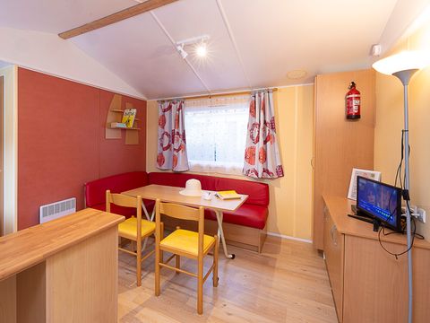 MOBILHOME 6 personnes - MH2 MONBAZILLAC, avec sanitaires