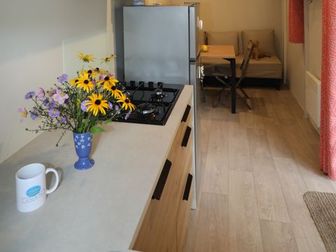 MOBILHOME 3 personnes - PETIT COTTAGE (Samedi/Samedi)