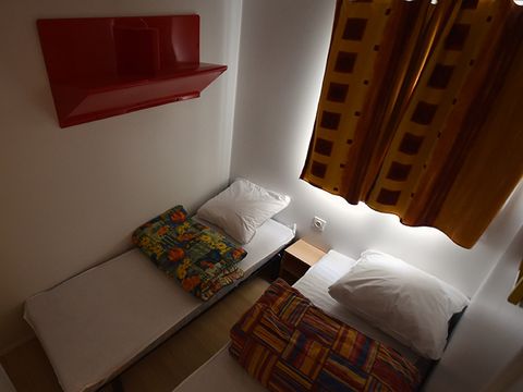 MOBILHOME 4 personnes - Type S pour 2/4 personnes