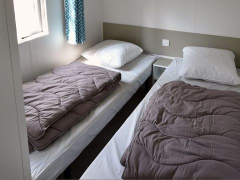 MOBILHOME 6 personnes - LOGGIA BAY vue rivière - 2 chambres - TV - CLIM - LV