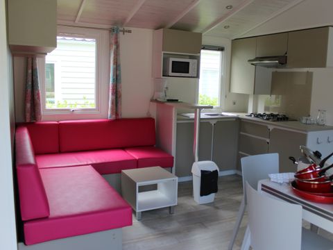 MOBILHOME 4 personnes - Confort 27m² dont terrasse 2 chambres + TV
