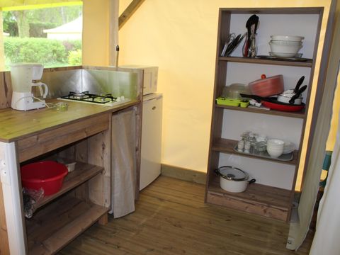 TENTE TOILE ET BOIS 4 personnes - Funflower Standard 20m² 2 chambres sans sanitaires