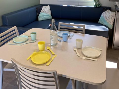 MOBILHOME 6 personnes - Homeflower Premium 3 chambres avec terrasse couverte + Lave Vaisselle