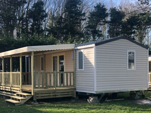 MOBILHOME 6 personnes - Confort 33m² avec terrasse couverte 3 chambres +TV
