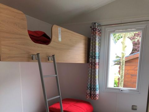 MOBILHOME 4 personnes - Confort 27m² PMR 2 chambres dont terrasse + TV