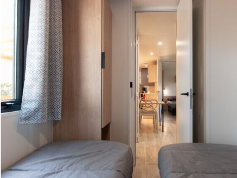 MOBILHOME 6 personnes - Premium Azure - 3 chambres - TV - PLANCHA