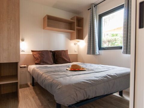 Mobilhome 6 personnes - Premium Azure - 3 chambres - TV - PLANCHA