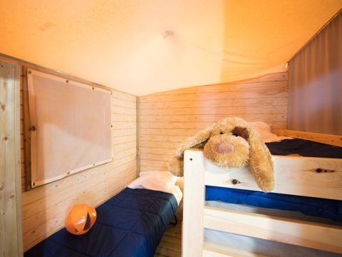 TENTE TOILE ET BOIS 5 personnes - CABANE sur Pilotis