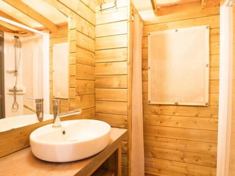 Tente 5 personnes - Cabane | 2 Ch. | 4/5 Pers. | TV