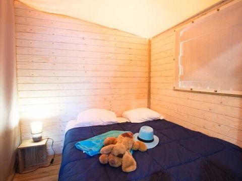 Tente 5 personnes - Cabane | 2 Ch. | 4/5 Pers. | TV