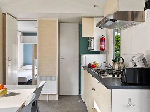 BUNGALOW 6 personnes - Mobil-home | Comfort | 2 Ch. | 4/6 Pers. | Terrasse surélevée | TV