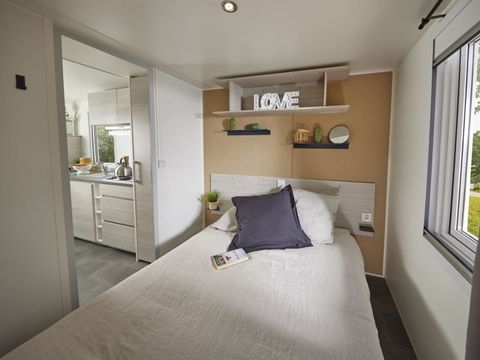 MOBILHOME 6 personnes - Mobil-home | Premium Azure | 3 Ch. | 6 Pers. | Terrasse surélevée | TV