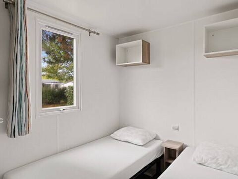BUNGALOW 6 personnes - Mobil-home | Comfort | 2 Ch. | 4/6 Pers. | Terrasse simple | TV