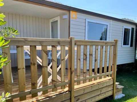 BUNGALOW 2 personnes - Mobil-home | Comfort | 1 Ch. | 2 Pers. | Terrasse simple | 1 SDB | TV