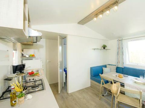 MOBILHOME 8 personnes - Mobil-home | Comfort | 3 Ch. | 6/8 Pers. | Terrasse surélevée | 1 SDB | Clim. | TV