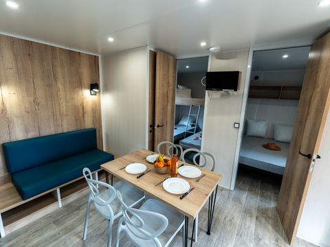 BUNGALOW 4 personnes - CABANE BOIS - 2 chambres (sans sanitaires)