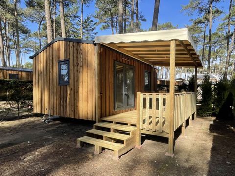 BUNGALOW 4 personnes - CABANE BOIS - 2 chambres (sans sanitaires)