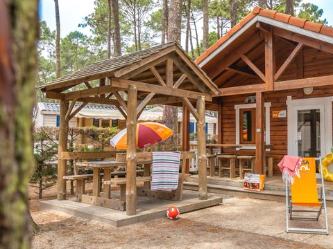 CHALET 5 personnes - BOIS - 2 chambres