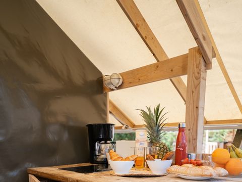 Tente en toile et en bois 2 personnes - DUO (sans sanitaires)