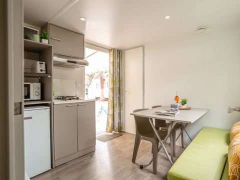Mobilhome 4 personnes - ECO - 2 chambres (sans sanitaires)