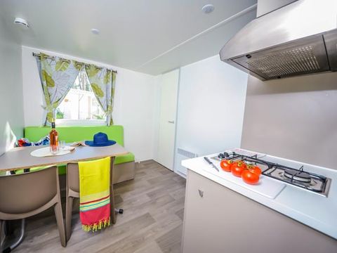MOBILHOME 4 personnes - ECO - 2 chambres (sans sanitaires)