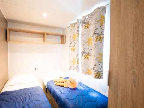 Mobilhome 8 personnes - Résasol - 3 chambres (animaux admis)