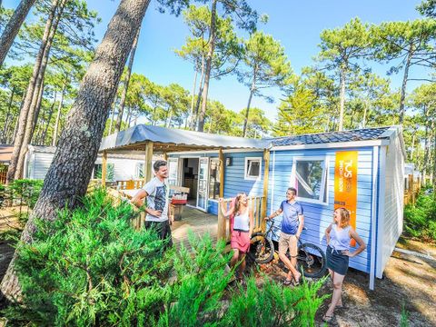 Mobilhome 8 personnes - Résasol - 3 chambres (animaux admis)