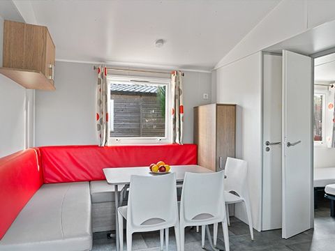 Mobilhome 6 personnes - Mobil-home | Classic XL | 3 Ch. | 6 Pers. | Terrasse surélévée non couverte