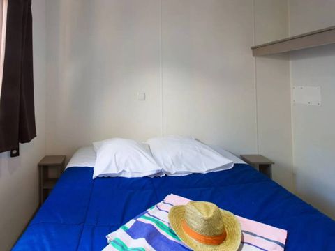 Bungalow 6 personnes - Mobil-home | Comfort | 2 Ch. | 4/6 Pers. | Terrasse surélevée | TV