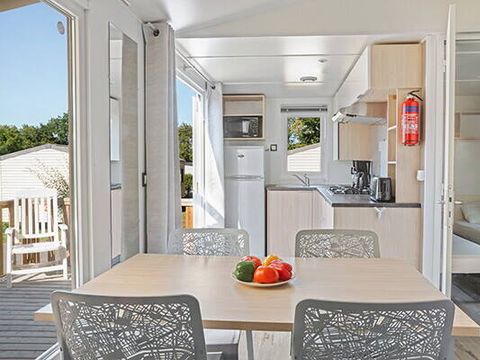 MOBILHOME 6 personnes - Comfort | 2 Ch. | 4/6 Pers. | Terrasse simple | Clim. | TV
