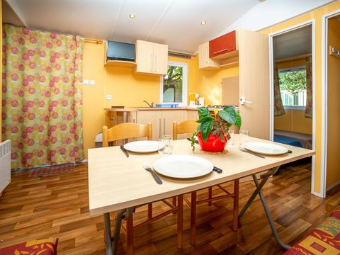 MOBILHOME 6 personnes - MH2 Confort* 30 m² + clim, avec sanitaires